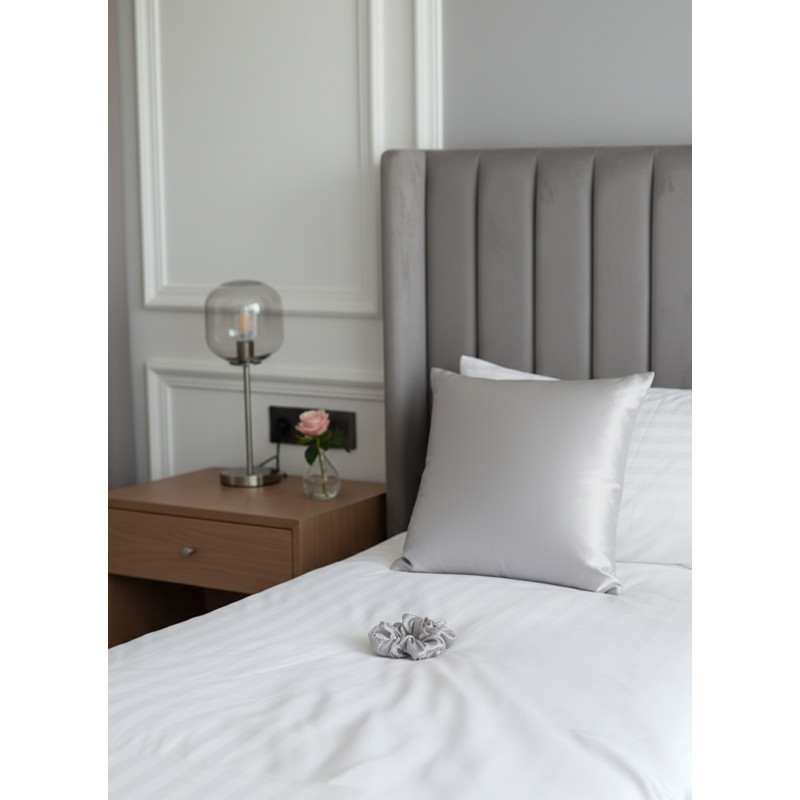 Soie de Mûrier Silver