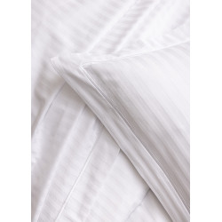Satin de coton Peigné 120 fils/cm² avec fines rayures