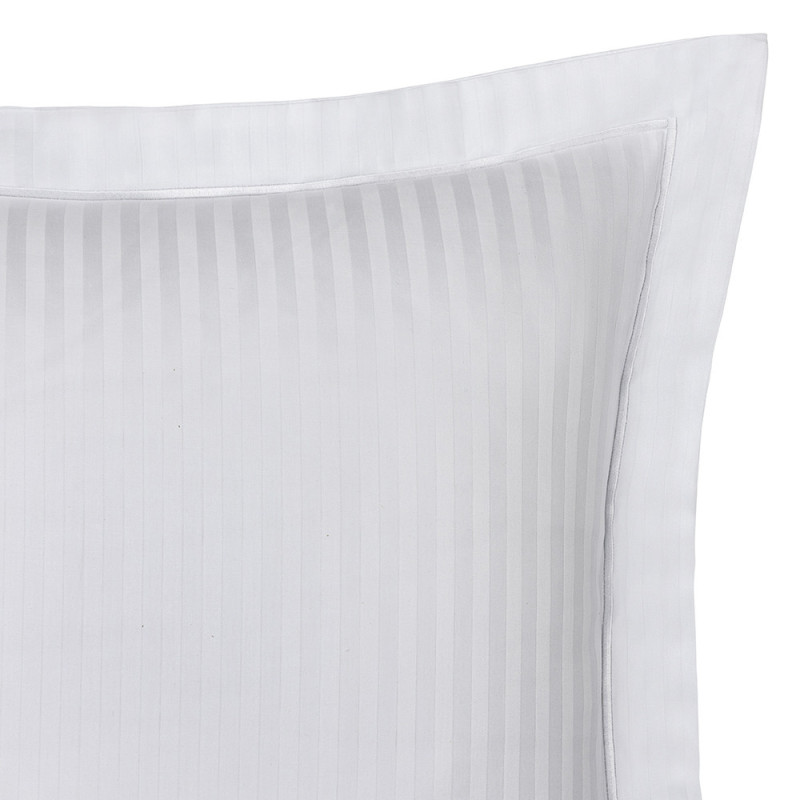Satin de coton Peigné 120 fils/cm² avec fines rayures